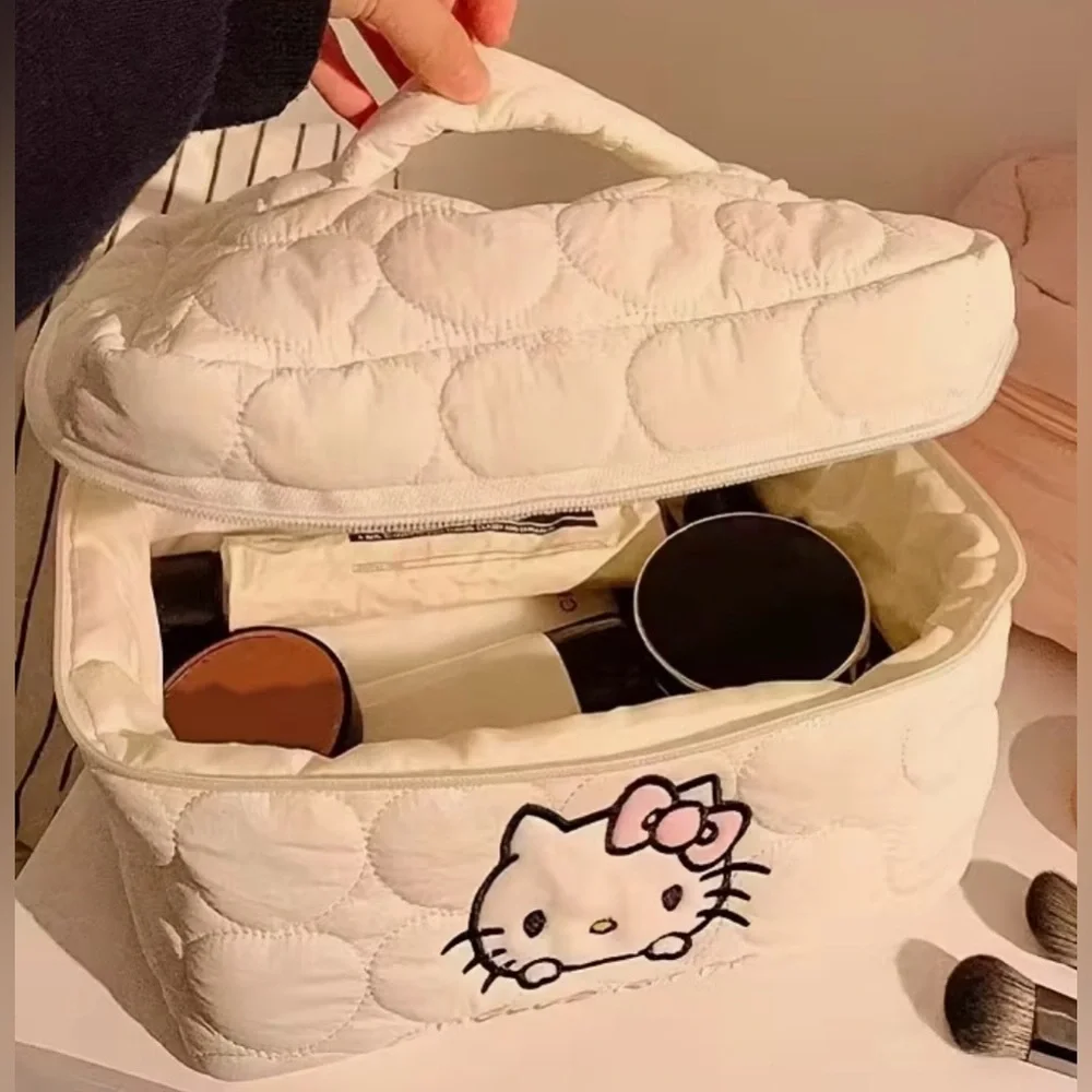 ❤️❤️SANRIO MYSTERY BUNDLE with White Puffer Hello Kitty Travel Make-Up Bag